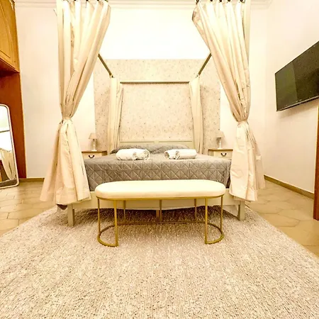 Pantheon Luxury Jacuzzi * Rom