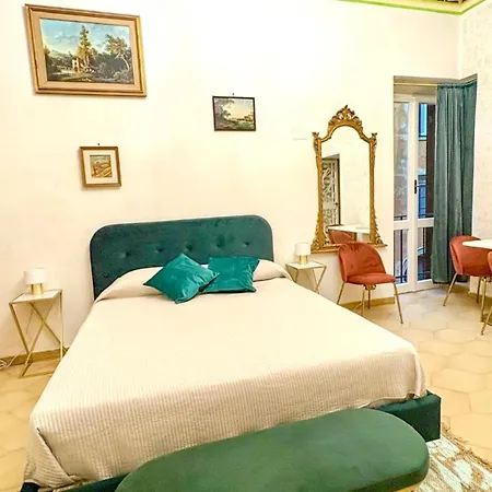 Pantheon Luxury Jacuzzi