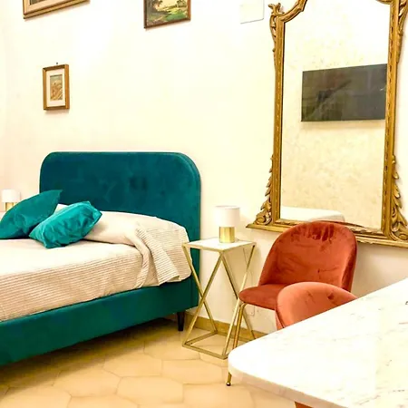 Pantheon Luxury Jacuzzi