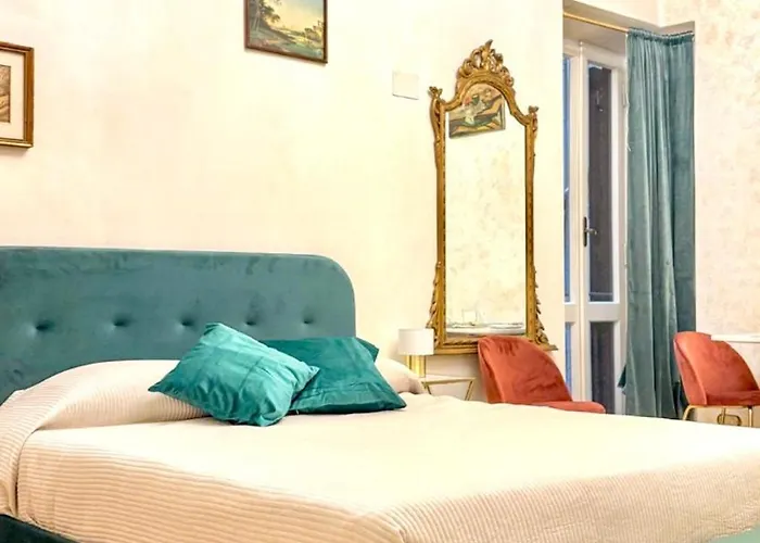 Pantheon Luxury Jacuzzi Appartement *