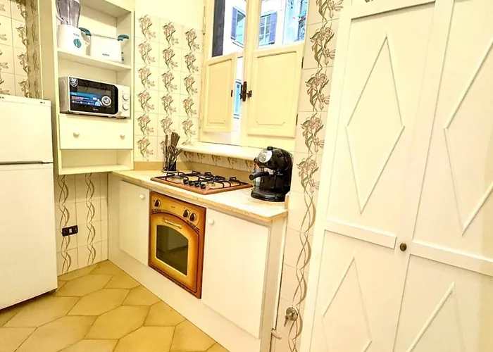 Pantheon Luxury Jacuzzi * Rome