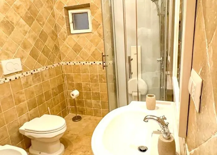 Daire Pantheon Luxury Jacuzzi Roma